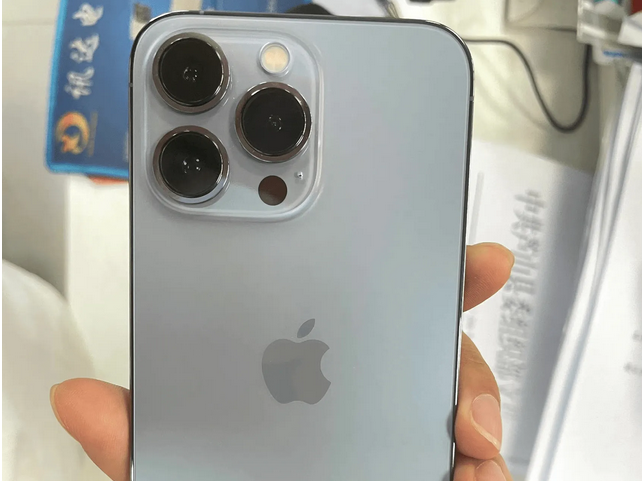江北区苹果13PM屏幕维修店分享iphone13promax换电池多少钱