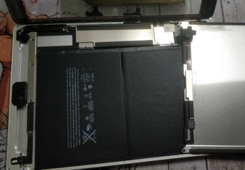 江北区iPad Air换电池维修点分析iPad Air换电池图文教程分享